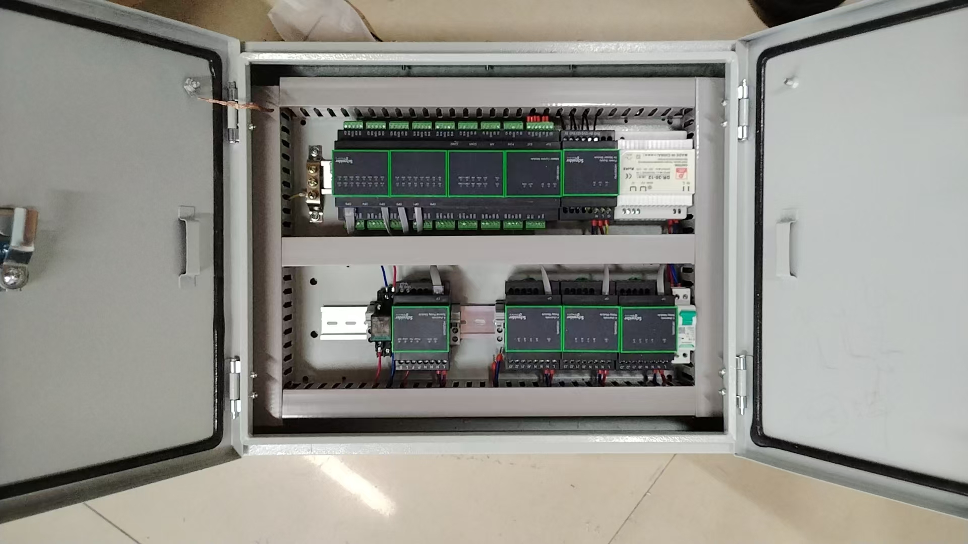 RCU客控柜 (1).jpg