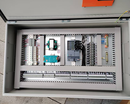 PLC控制柜